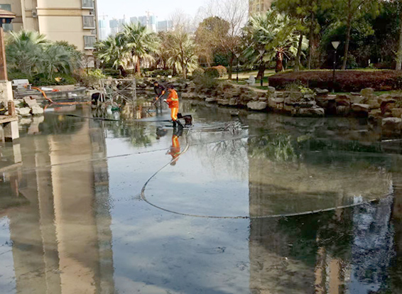 襄州景观池淤泥清理
